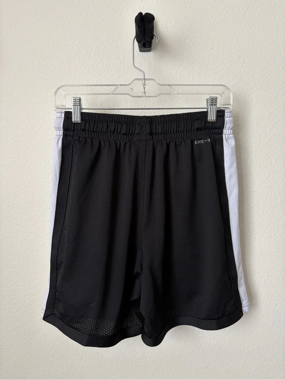 Jordan Men’s Black & White Athletic Basketball Shorts